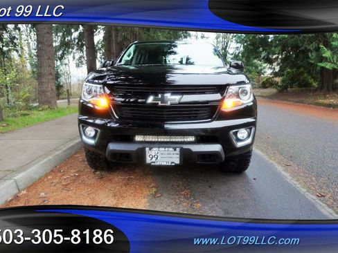 Used 2019 Chevrolet Colorado Z71 w/ Z71 Midnight Edition image 6