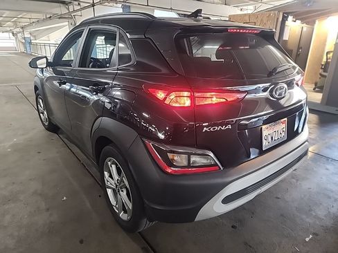 Certified 2023 Hyundai Kona SEL FWD image 3