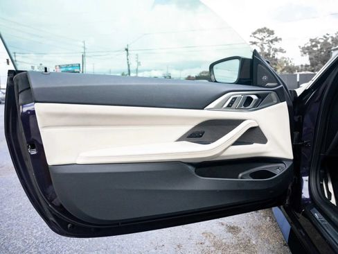 Used 2025 BMW M4 Competition w/ Executive Package RWD image 33