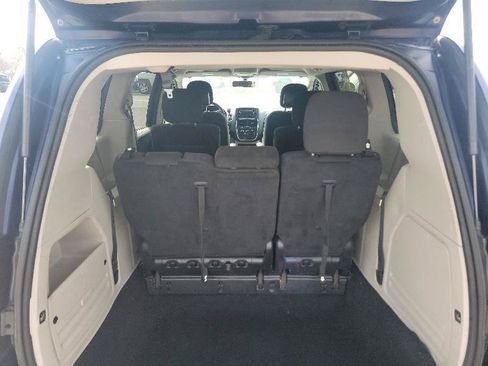 Used 2016 Dodge Grand Caravan SE w/ Quick Order Package 29E SE FWD image 14