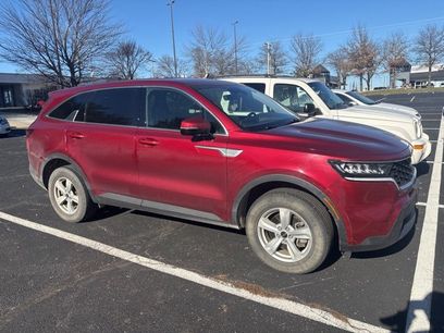 Used 2023 Kia Sorento LX