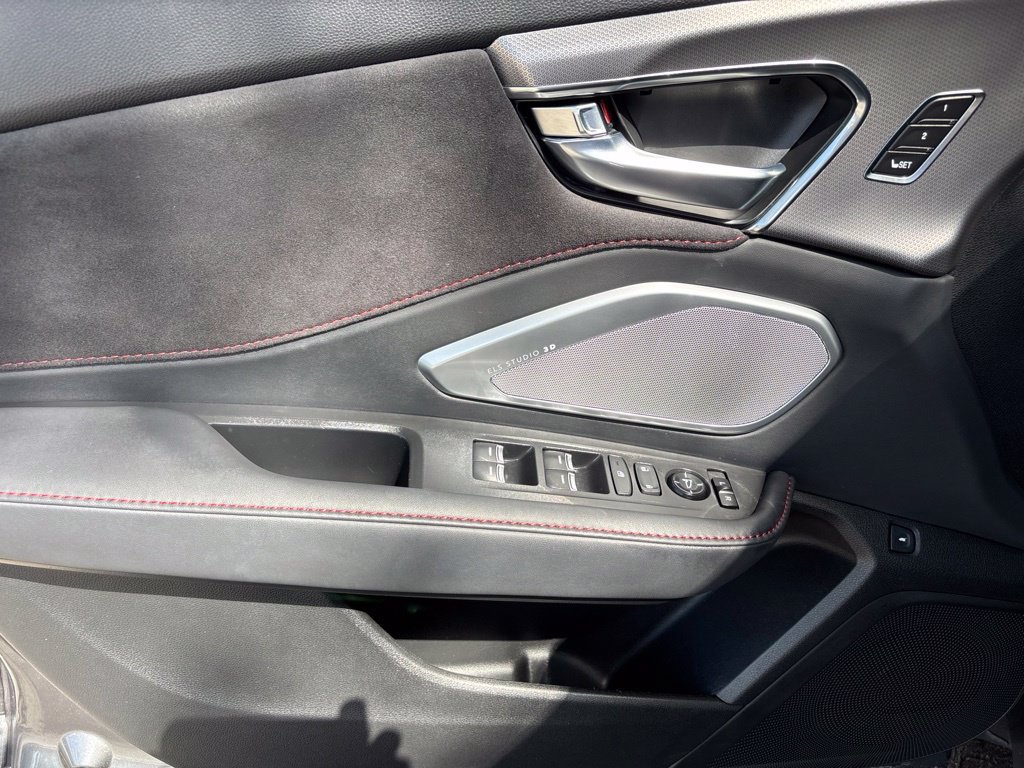 Used 2023 Acura RDX w/ Advance Package AWD/4WD image 19