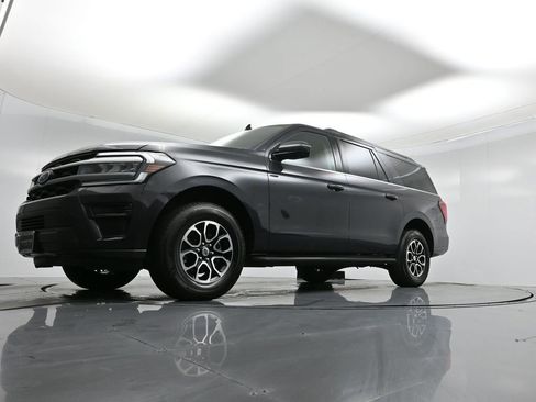 Certified 2024 Ford Expedition Max XLT image 50