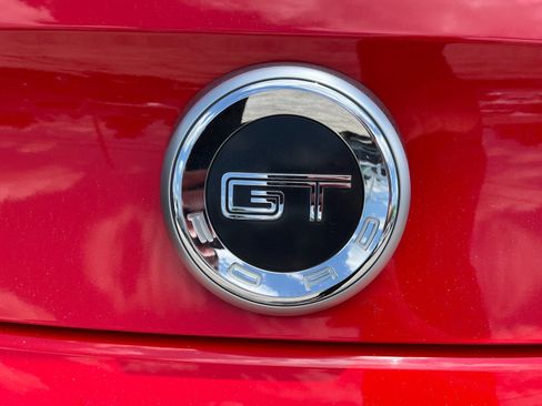 Used 2012 Ford Mustang GT Premium RWD image 8