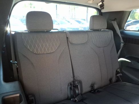 Used 2020 Hyundai Palisade SEL w/ Convenience Package image 15