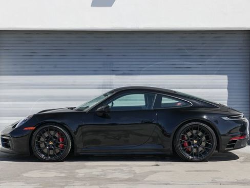 Certified 2024 Porsche 911 Carrera 4 GTS image 2