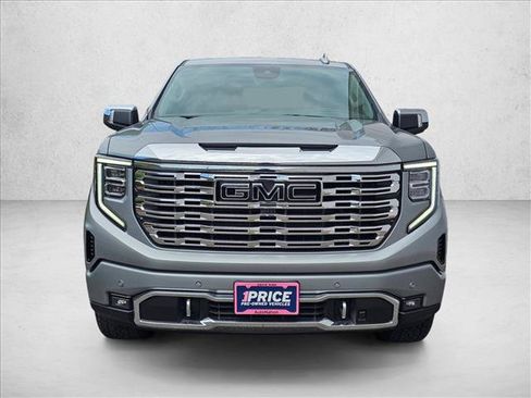 Used 2026 GMC Sierra 1500 Denali w/ Technology Package AWD/4WD image 8