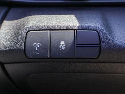 New 2026 Hyundai Elantra Sport FWD image 17