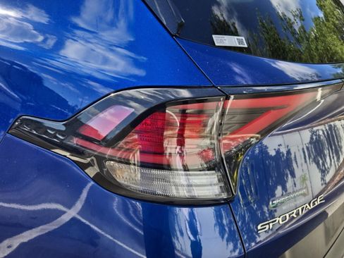 Used 2023 Kia Sportage EX FWD image 36