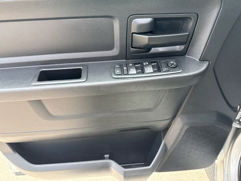 Used 2017 RAM 1500 Tradesman w/ Popular Equipment Group RWD image 10