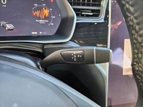 Used 2020 Tesla Model S Long Range image 13