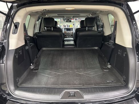 Used 2020 Nissan Armada SL w/ Premium Package AWD/4WD image 32