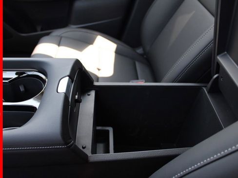 New 2025 Nissan Murano SL image 35