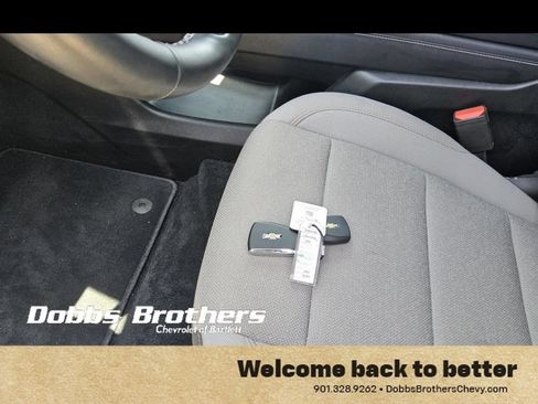 Used 2026 Chevrolet Traverse LT w/ Driver Confidence Package FWD image 14