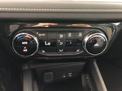 Used 2025 Chevrolet TrailBlazer ACTIV w/ Convenience Package FWD image 27
