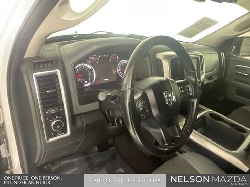 Used 2019 RAM 1500 Big Horn AWD/4WD image 30