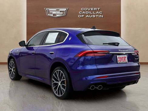 Used 2023 Maserati Grecale GT image 3