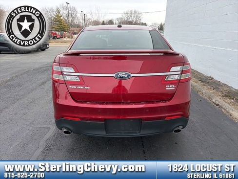 Used 2013 Ford Taurus SEL image 4
