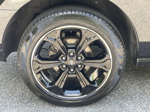 Used 2024 Ford Expedition Limited AWD/4WD image 39