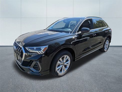 New 2025 Audi Q3 2.0T Premium image 7