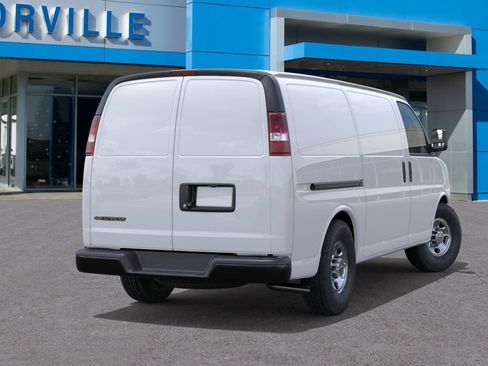 New 2026 Chevrolet Express 2500 w/ Driver Convenience Package RWD image 4