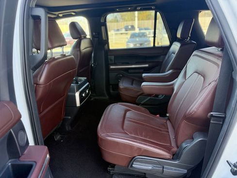 Used 2023 Ford Expedition Max Limited image 16