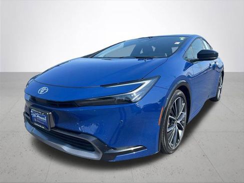 Certified 2024 Toyota Prius XLE FWD image 2
