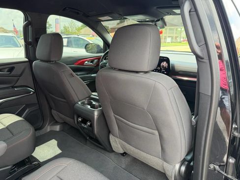 Used 2024 Chevrolet Traverse Z71 AWD/4WD image 20