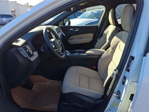 New 2026 Volvo XC60 B5 Plus w/ Protection Package Premier image 9