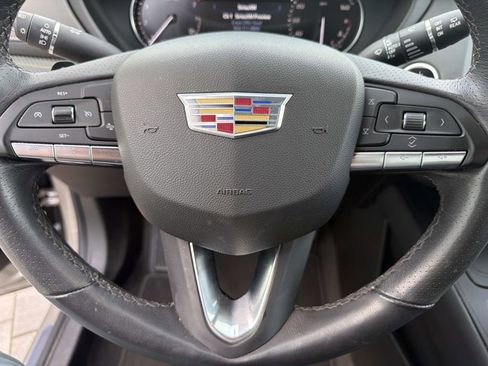 Used 2023 Cadillac XT4 Sport FWD image 27