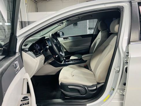 Used 2018 Hyundai Sonata SE image 19