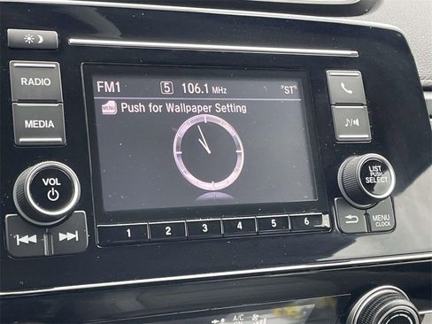 Used 2017 Honda CR-V LX image 29