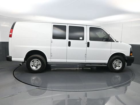 Used 2023 Chevrolet Express 2500 w/ Driver Convenience Package image 36