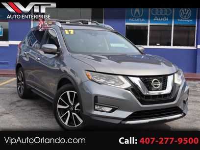Used 2017 Nissan Rogue SL w/ SL Premium Package