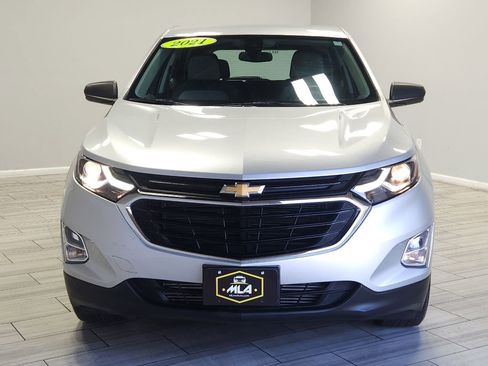 Used 2021 Chevrolet Equinox LS image 8