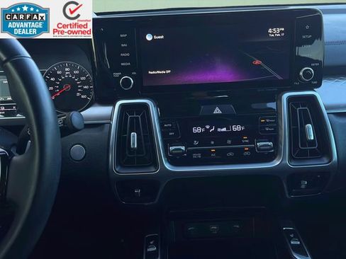 Used 2022 Kia Sorento S image 22