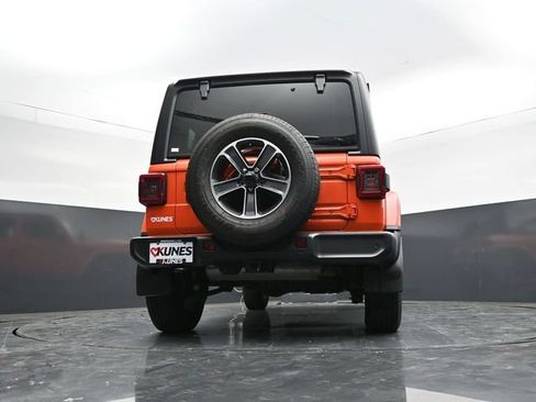 Used 2023 Jeep Wrangler Unlimited Sahara w/ LED Lighting Group AWD/4WD image 53