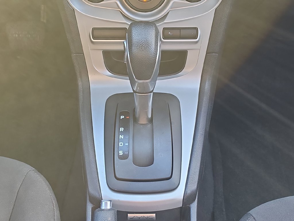 Used 2016 Ford Fiesta SE FWD image 17