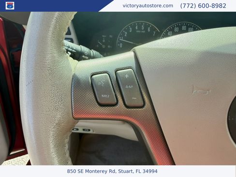 Used 2004 Cadillac XLR RWD image 19