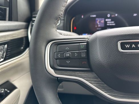 Used 2022 Jeep Grand Wagoneer Series III w/ Flexible Seating Group image 51