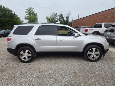 Used 2012 GMC Acadia SLT FWD image 6