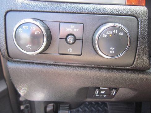 Used 2013 GMC Sierra 1500 SLT w/ SLT Convenience Package AWD/4WD image 25