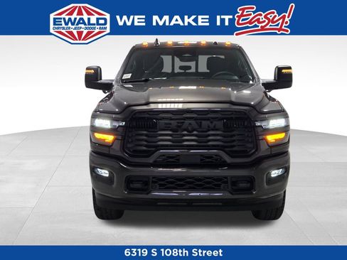 New 2026 RAM 2500 Big Horn AWD/4WD image 18