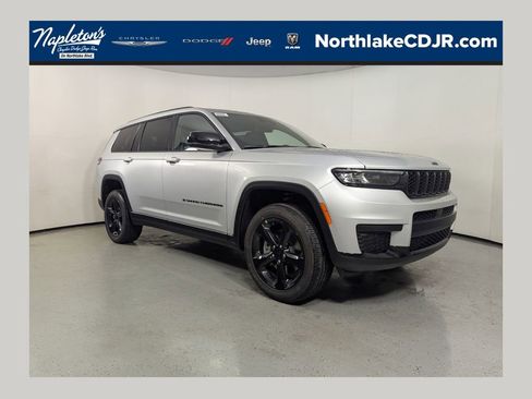 New 2025 Jeep Grand Cherokee L Altitude image 1