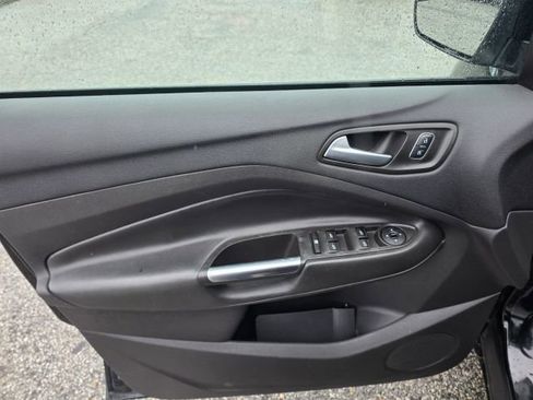 Used 2018 Ford Escape SE AWD/4WD image 11