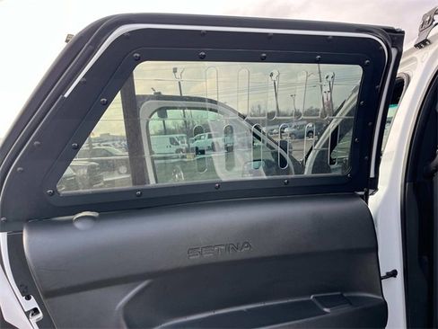 Used 2016 Ford Explorer 4WD Police Interceptor image 9