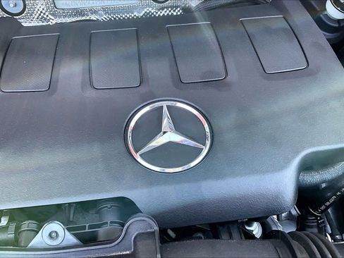 Used 2022 Mercedes-Benz GLA 250 image 32
