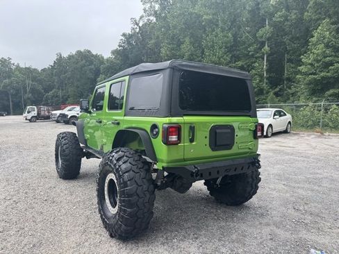 Used 2019 Jeep Wrangler Unlimited Sport image 4