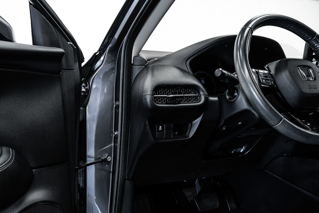 Used 2023 Honda HR-V EX-L image 21