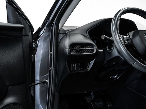 Used 2023 Honda HR-V EX-L image 21